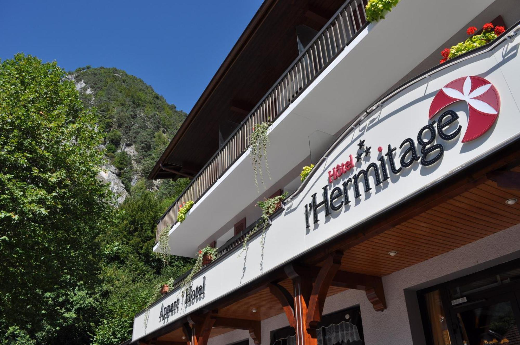 Thônes Hotel Et Appart'Hotel De L'Hermitage מראה חיצוני תמונה