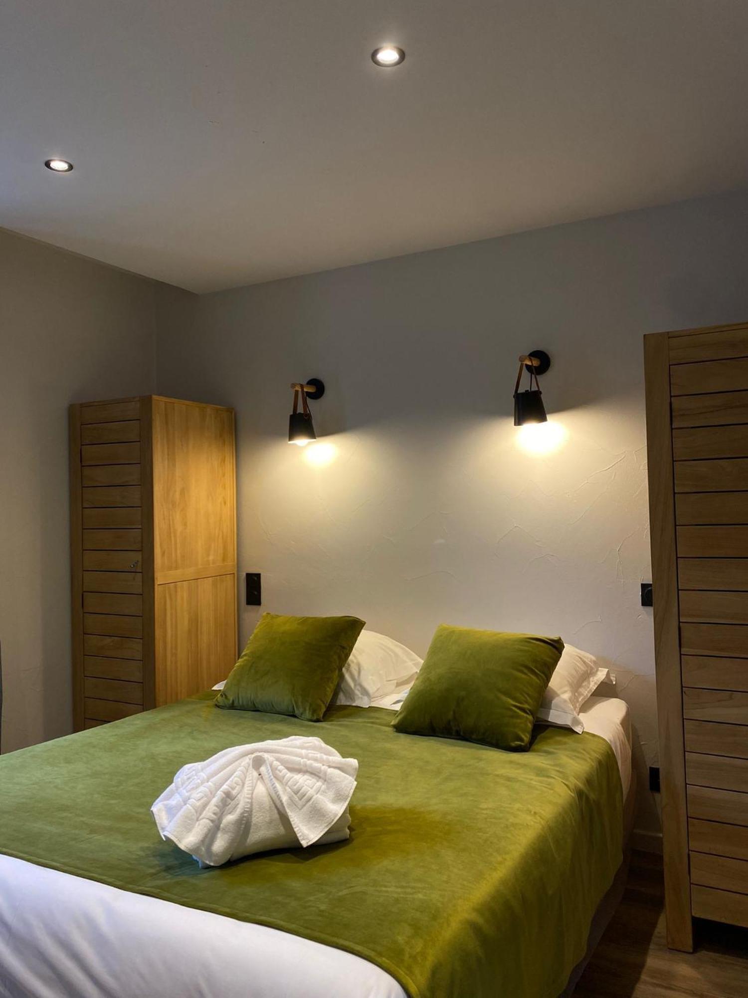 Thônes Hotel Et Appart'Hotel De L'Hermitage מראה חיצוני תמונה