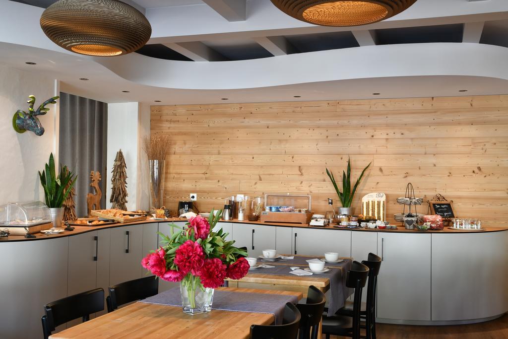 Thônes Hotel Et Appart'Hotel De L'Hermitage מראה חיצוני תמונה